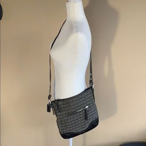 Classic Coach C crossbody